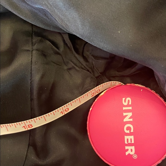 Vintage Jones New York Black and Gold Tweed Jacket - Picture 8 of 10